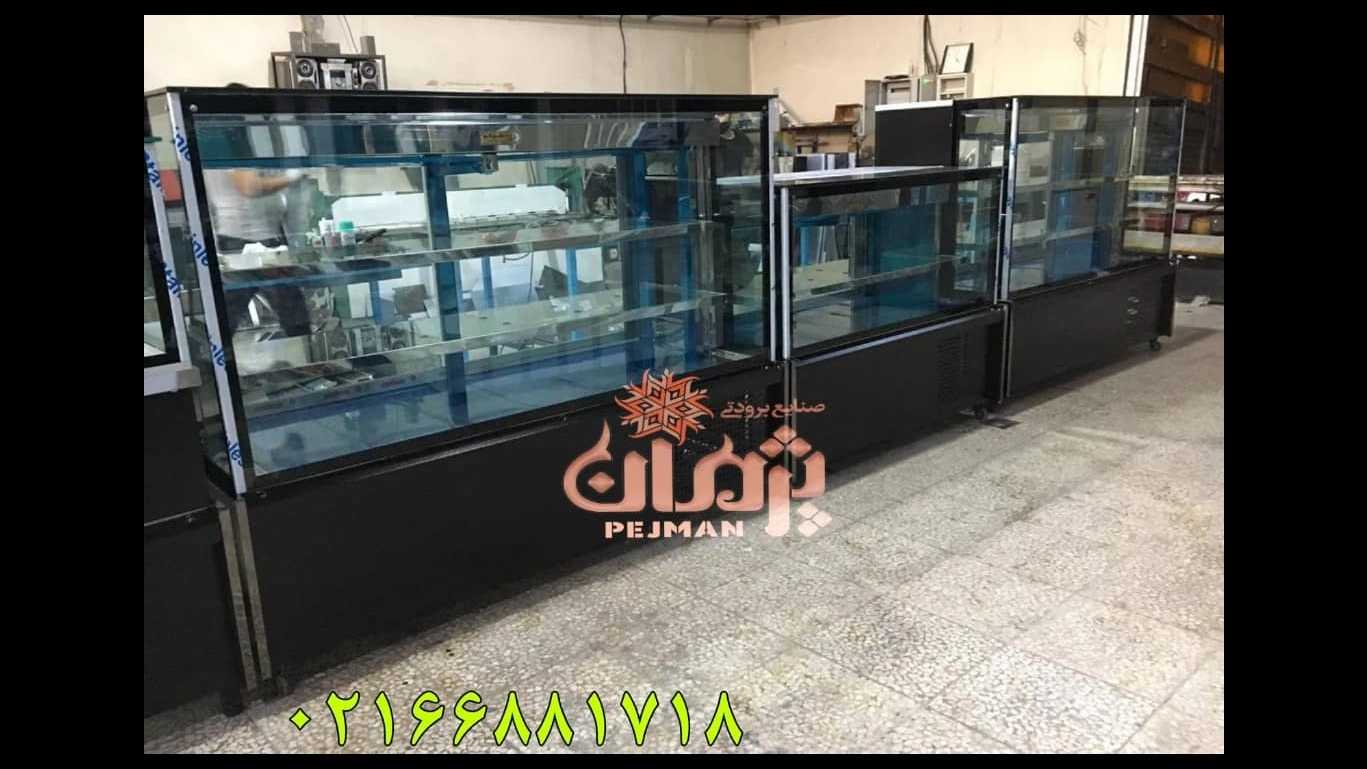 یخچال قنادی