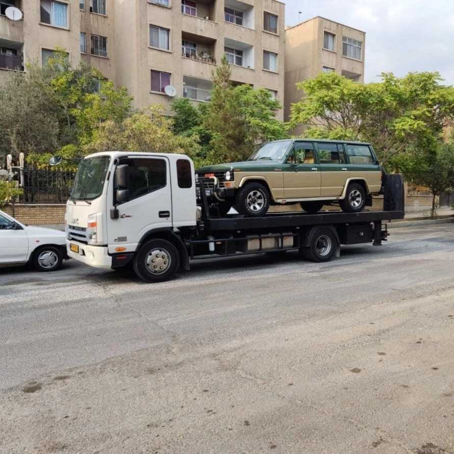 یدک کش مهران