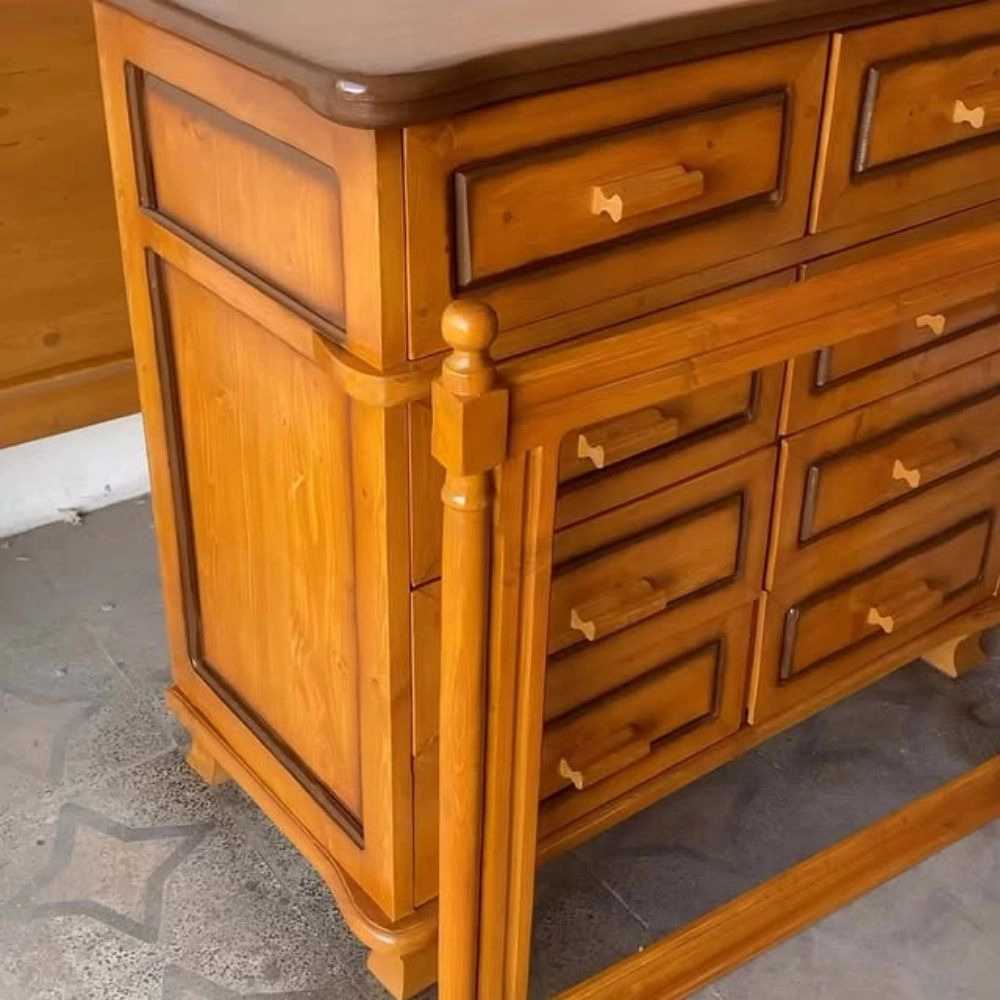 رنگ کاری چوب رئیسی
