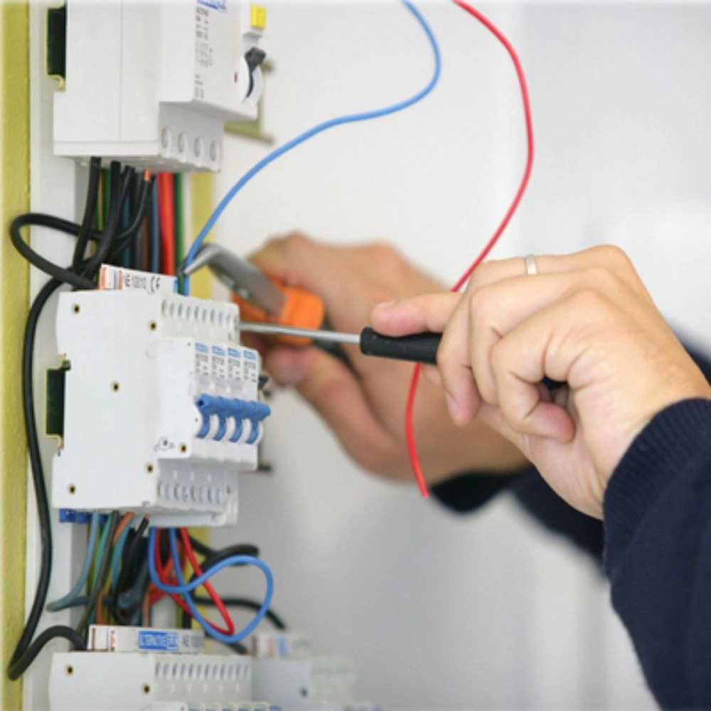 گروه برق‌کشی مهندس ایزدی