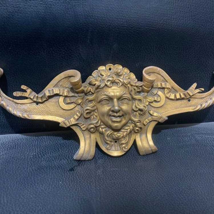 ریخته گری عزیزی