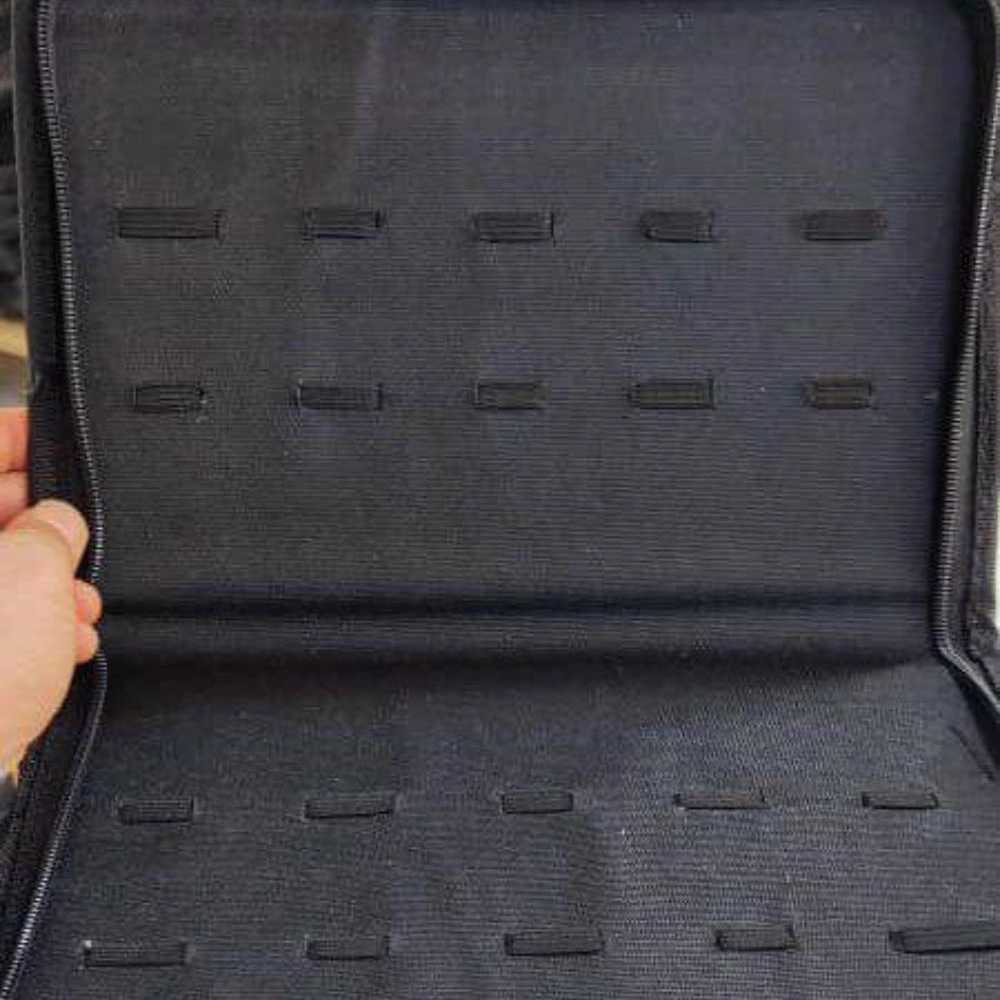 نگهدارنده ابزار