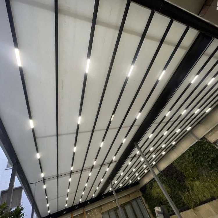 سقف جمع‌شونده پارس مشهد