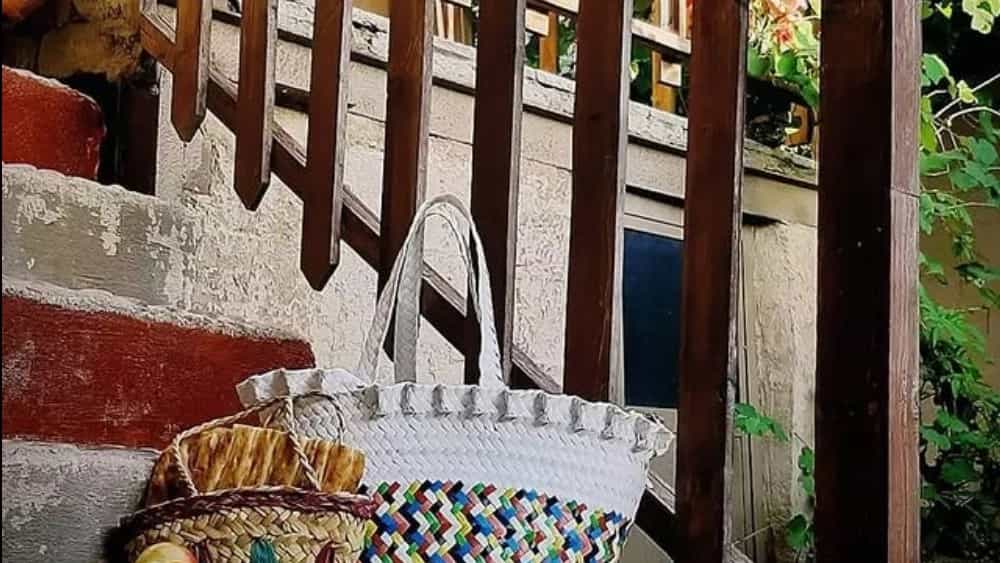 اقامتگاه بوم‌گردی گلستان خانه سنتی آبشاران