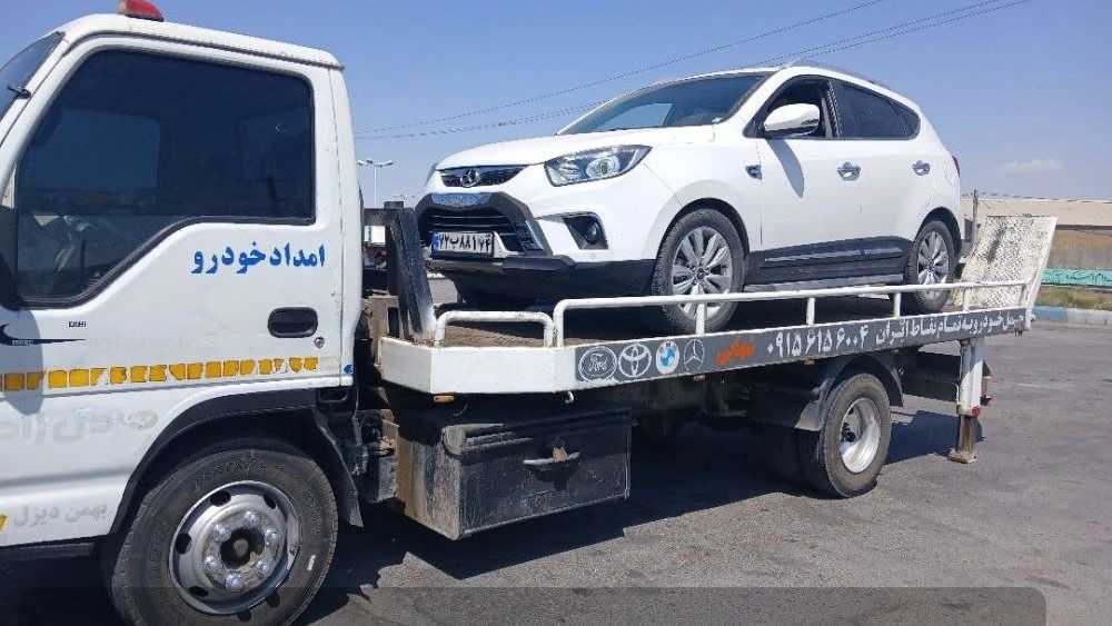 از حمل خودرو با یدک کش و خودروبر در مشهد