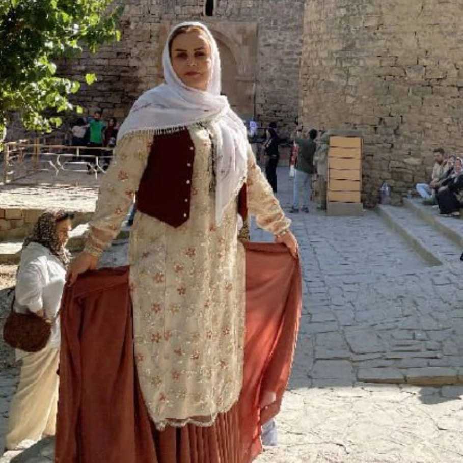 لباس محلی با کیفیت