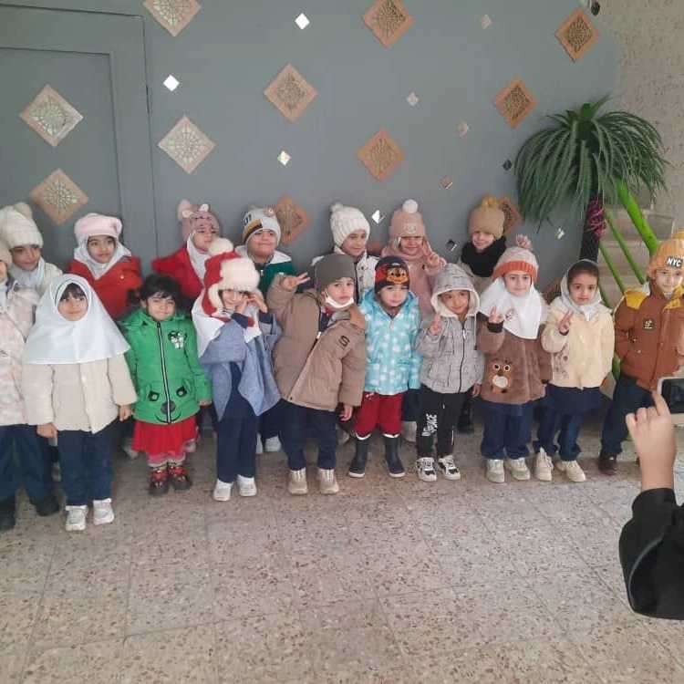 پیش دبستانی دخترانه و پسرانه هوش برتر در شهرکرد