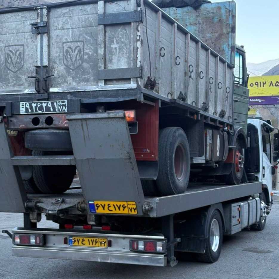 کمک‌خواهی فوری خودرو در جاده هراز