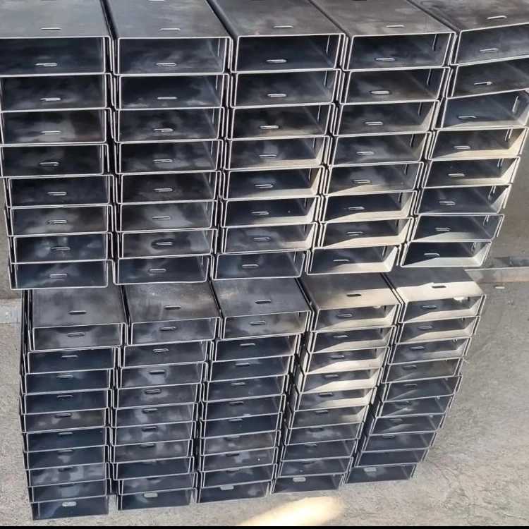 والپست