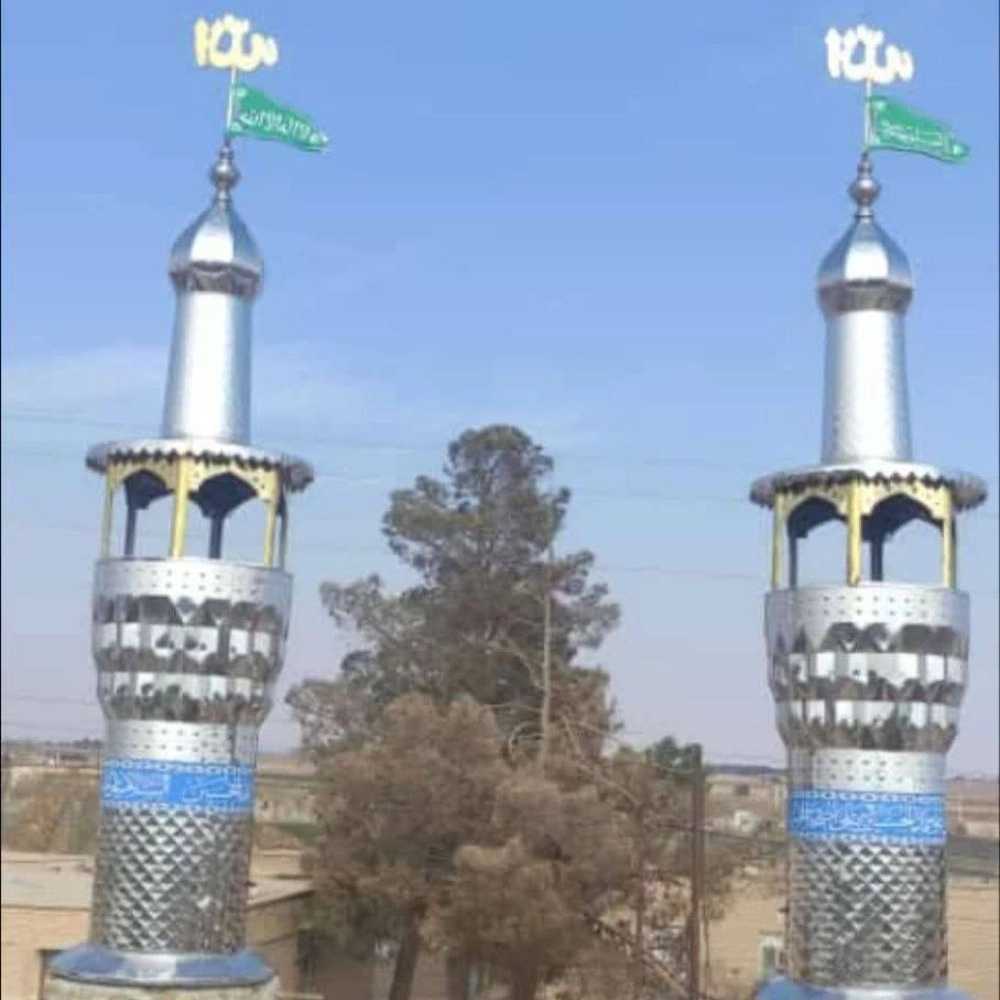 گلدسته با روکش استیل نقره ای قطر دایره ۱.۵متر به ارتفاع ۷متر