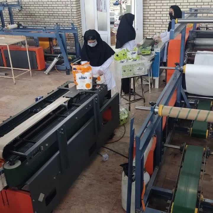 سفره یکبار مصرف رولی