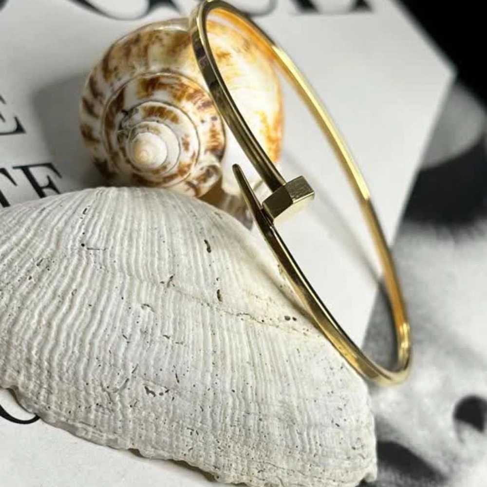 خرید طلای 18 عیار