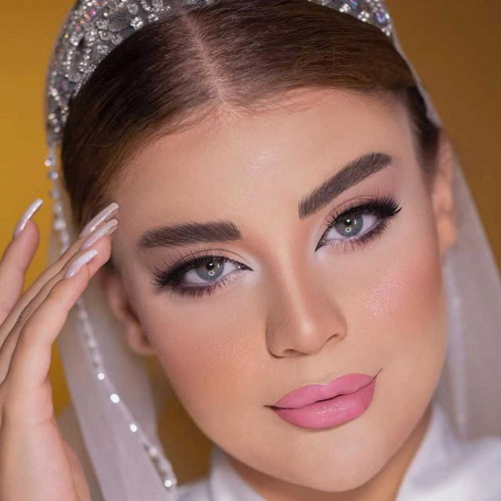 میکاپ حرفه‌ای در سبزوار