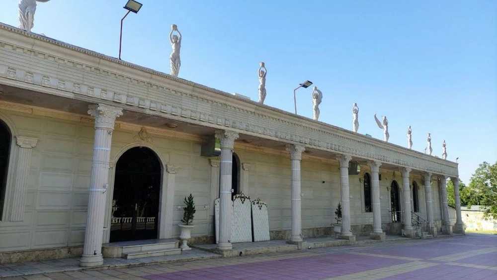 باغ تالار صفا