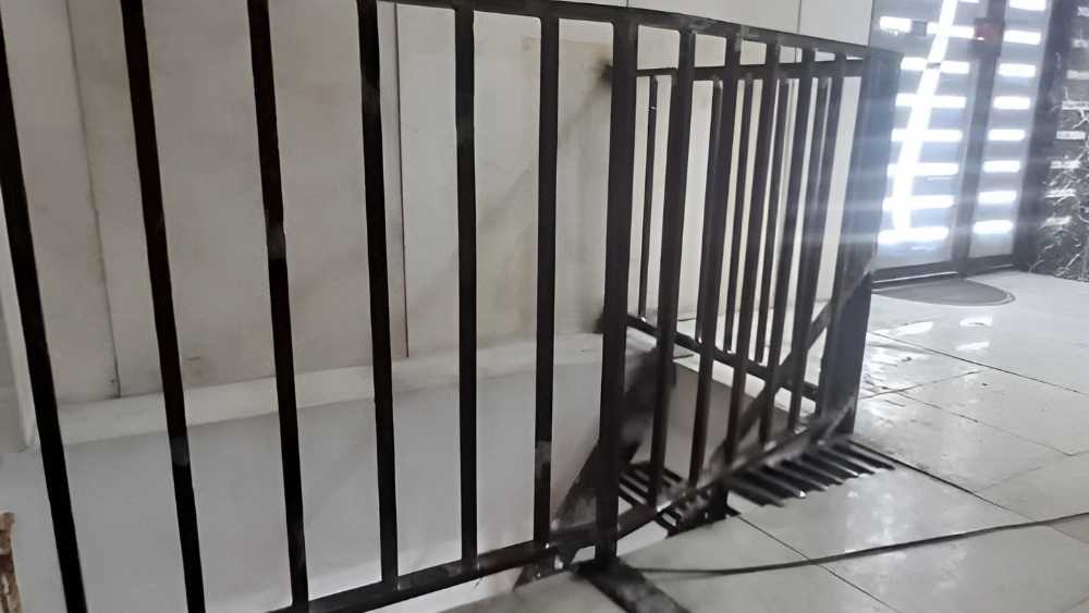 جوشکاری زرینی، ساخت نصب درب پنجره و آلاچیق نرده در ملایر