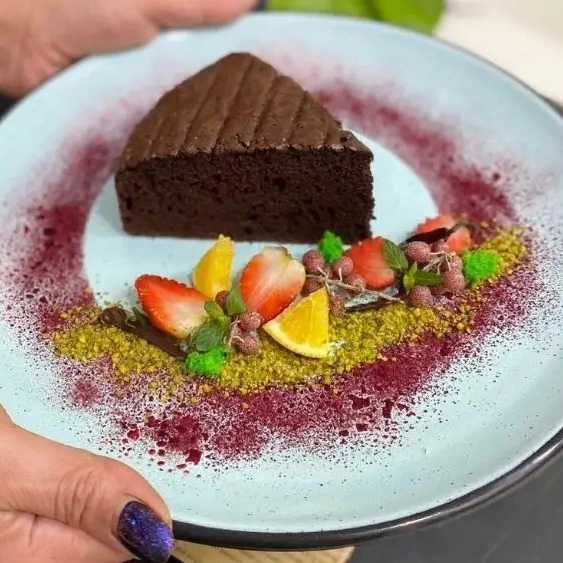 آموزش غذاهای ایرانی و فرنگی