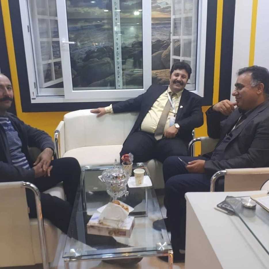 تعویض پنجره قدیمی با دوجداره