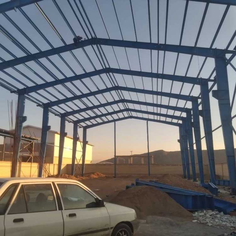 پوشش سقف شیروانی