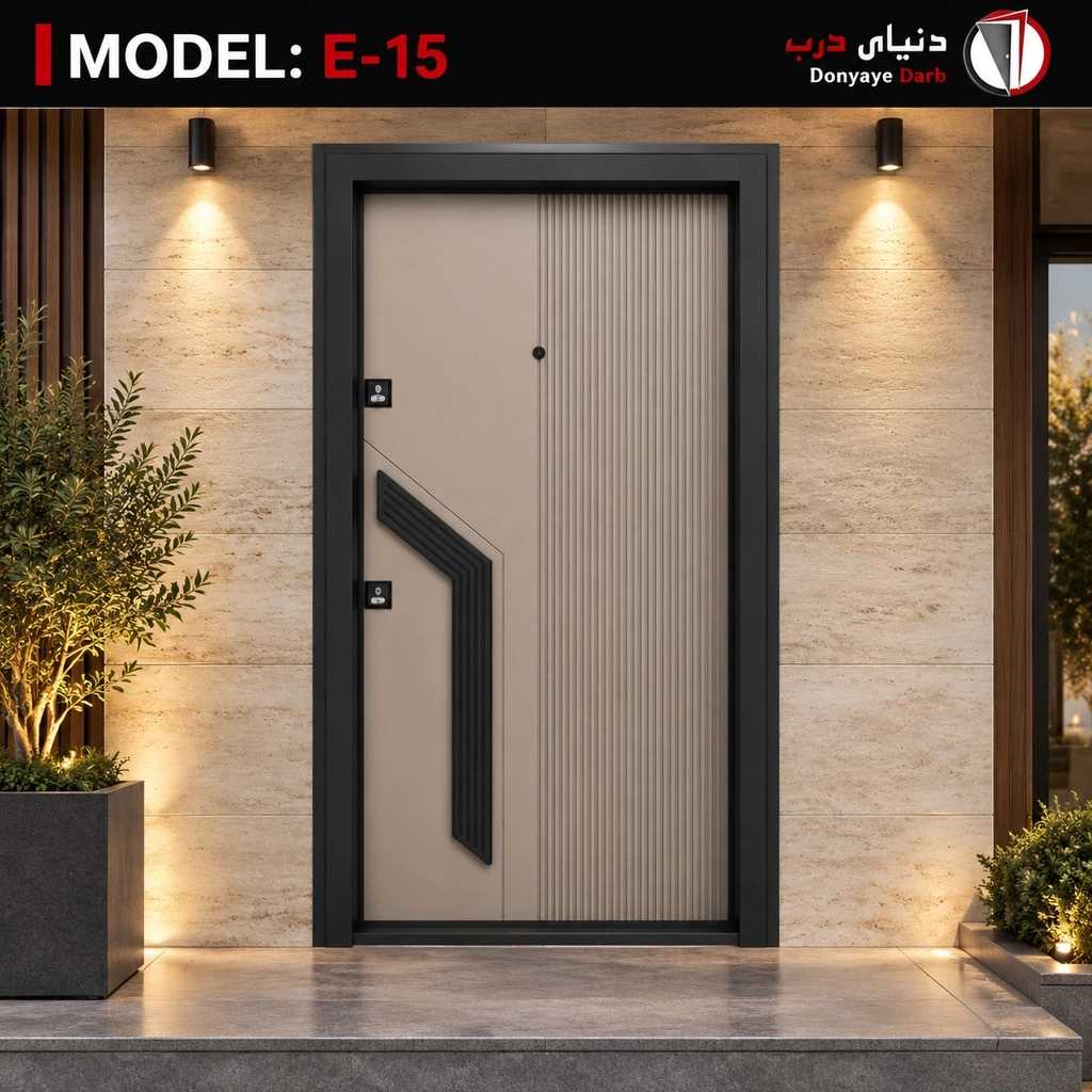 قفل ضد سرقت کاله ترک نصب شده روی درب