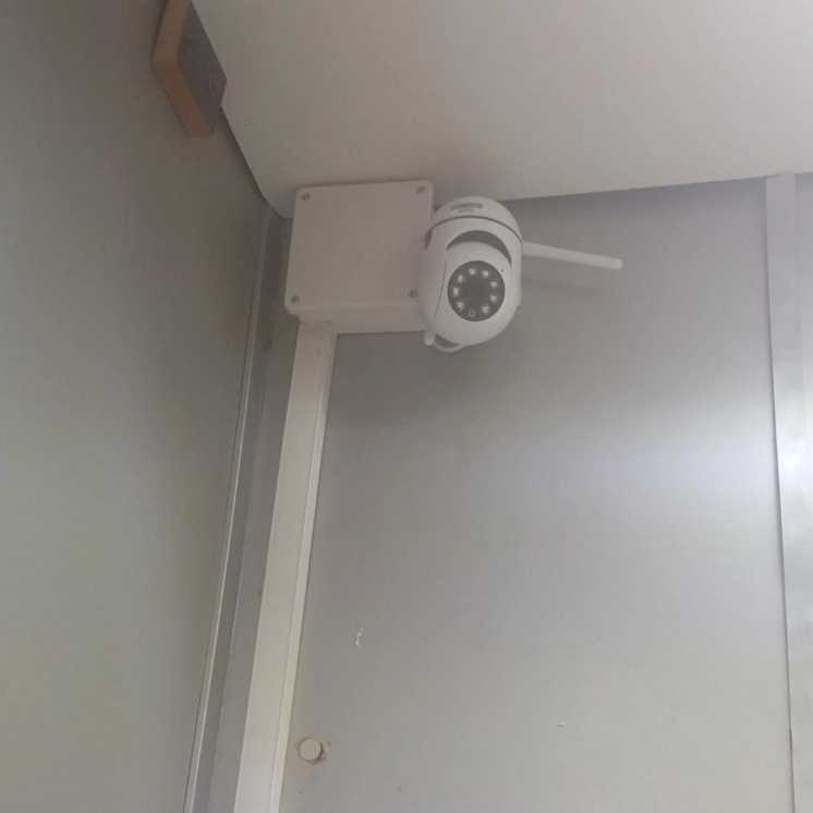 دوربین مداربسته دریاچه چیتگر