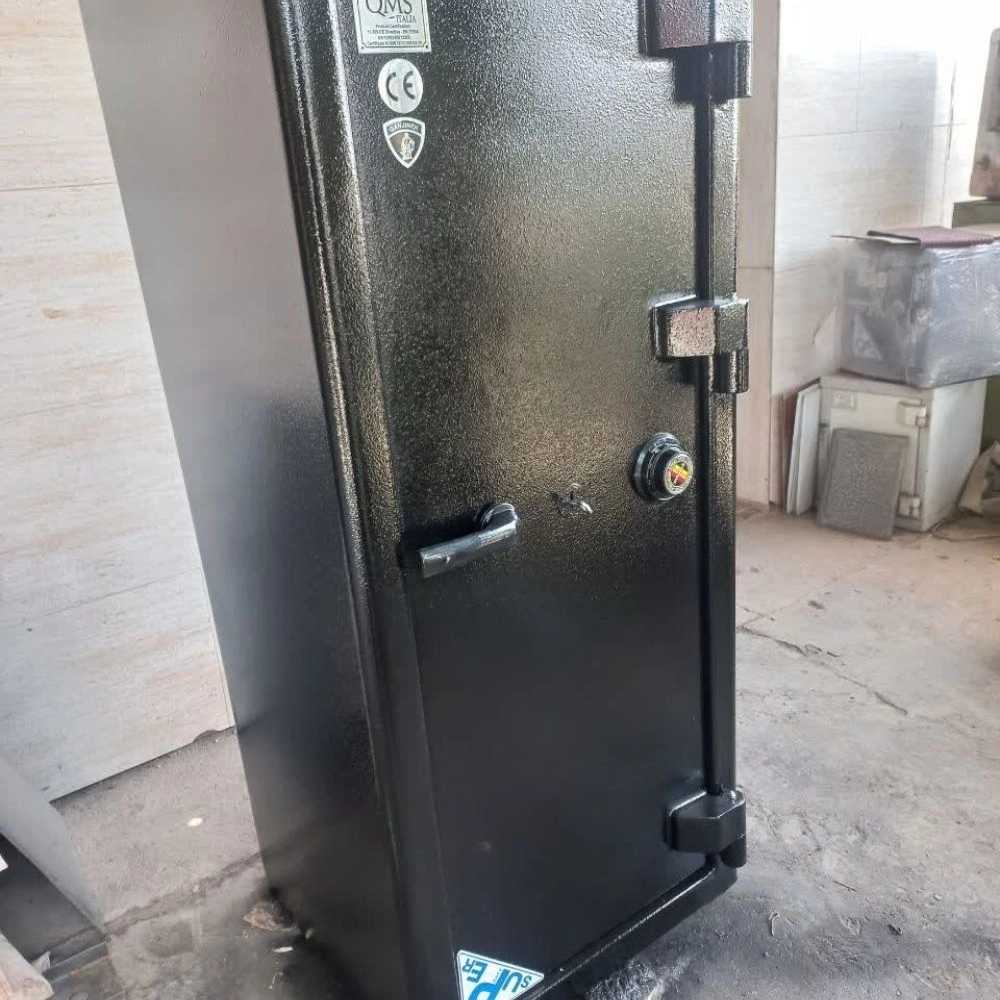 گاوصندوق خانگی برای محافظت از طلا و اسناد
