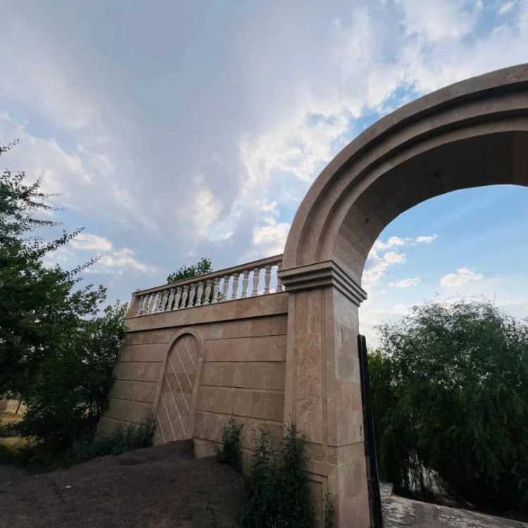 1758007940561.webp
