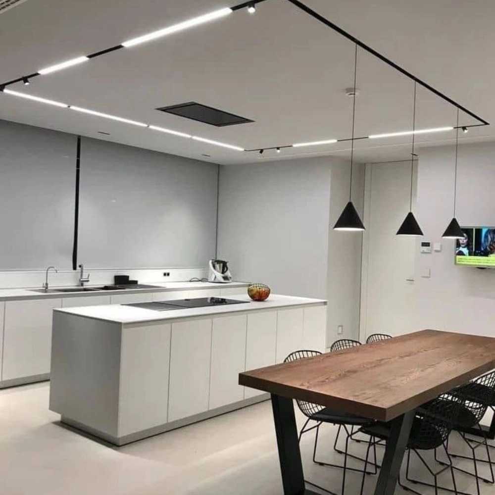 1738498899977.webp