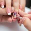 ناخن کاری لوکس نیل، خدمات تخصصی کاشت و طراحی ناخن در یزد