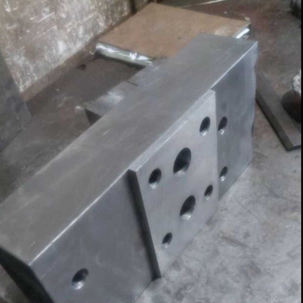 بعل بند فولادی