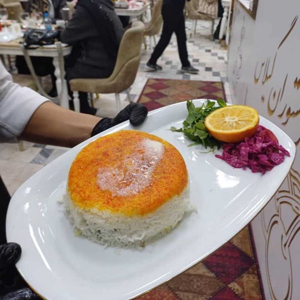 باسترمای مرغ، مرغ ران با لونگی