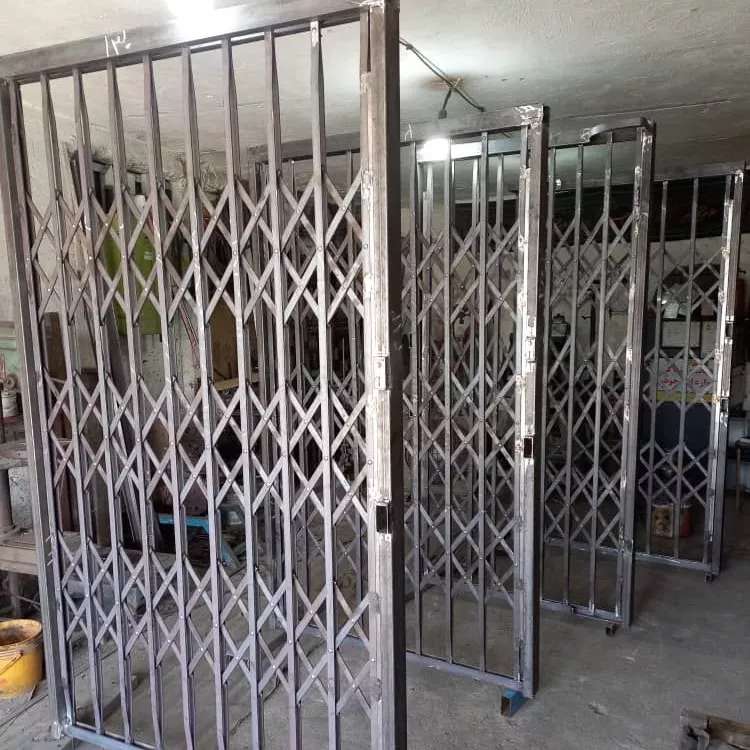 درب آکاردئونی رحیمی09031131370