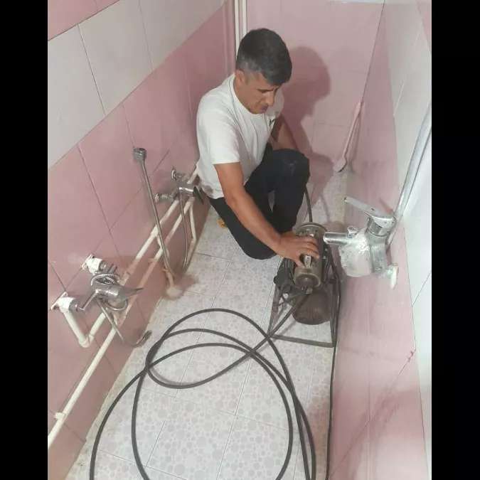 رفع گرفتگی بوی نامطبوع سرویس بهداشتی