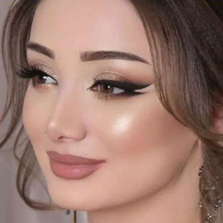 سالن زیبایی هدیه واحدی