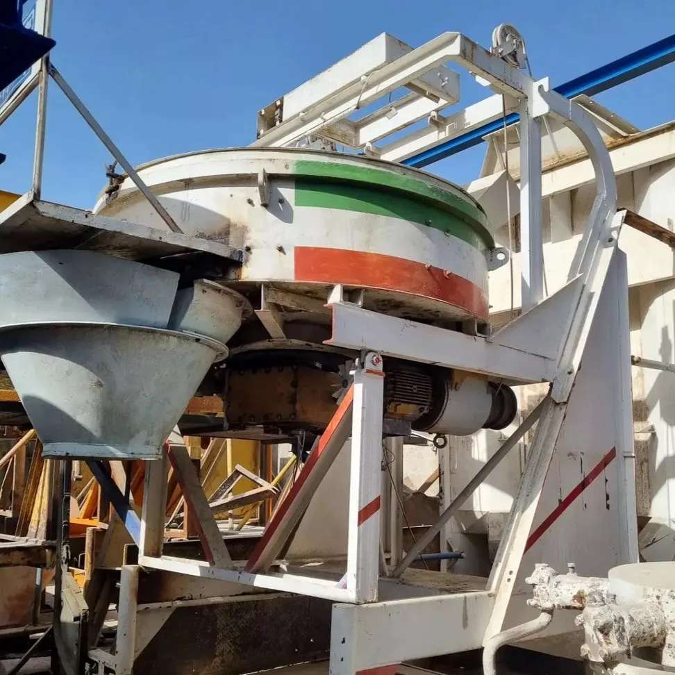 ساخت و فروش انواع دستگاههای بچینگ پلانت اورهال شده ونو در مدل وسایزهای مختلف بانصب وراه اندازی.