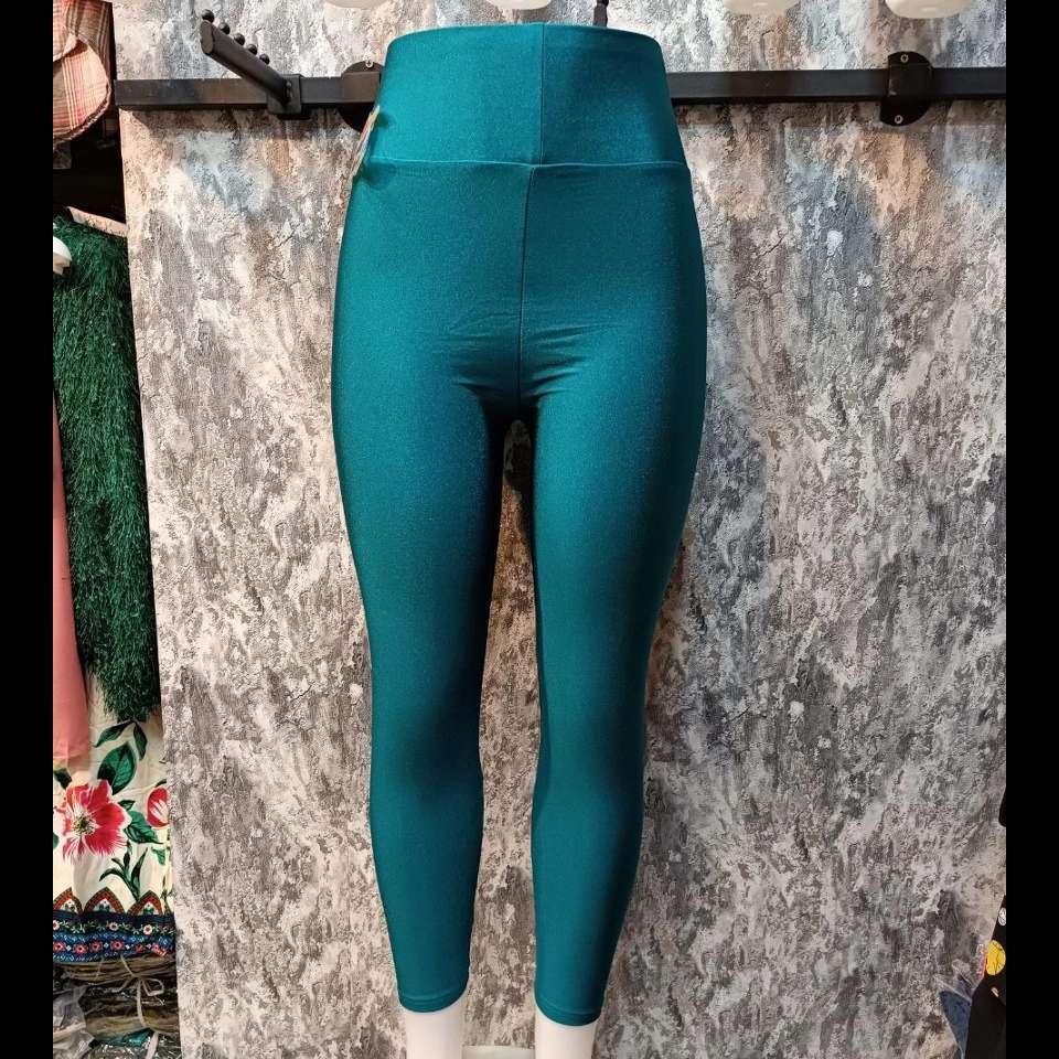 شلوار و لگ