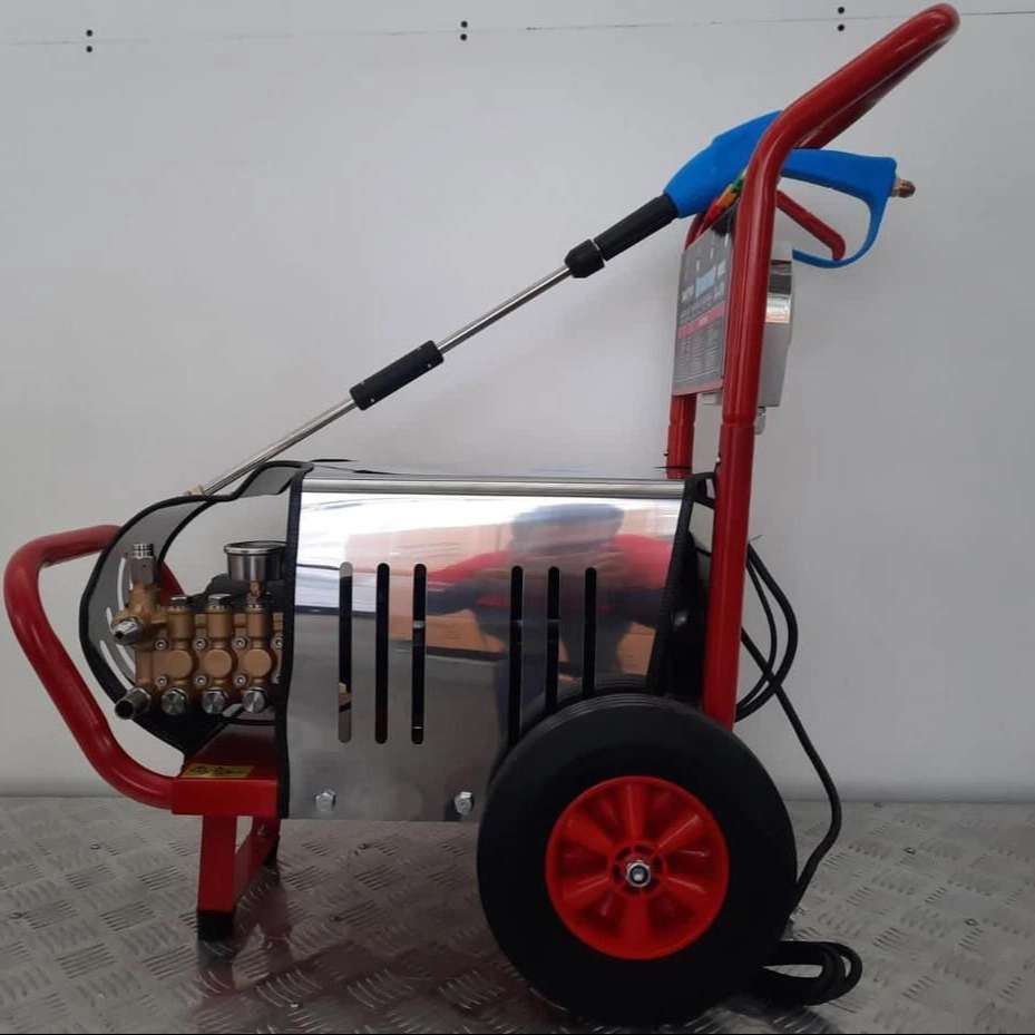 فروش و پخش ابزارالات زارعی در گناوه