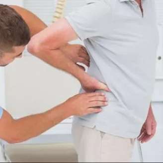 خدمات ماساژ درمانی و فیزیوتراپی