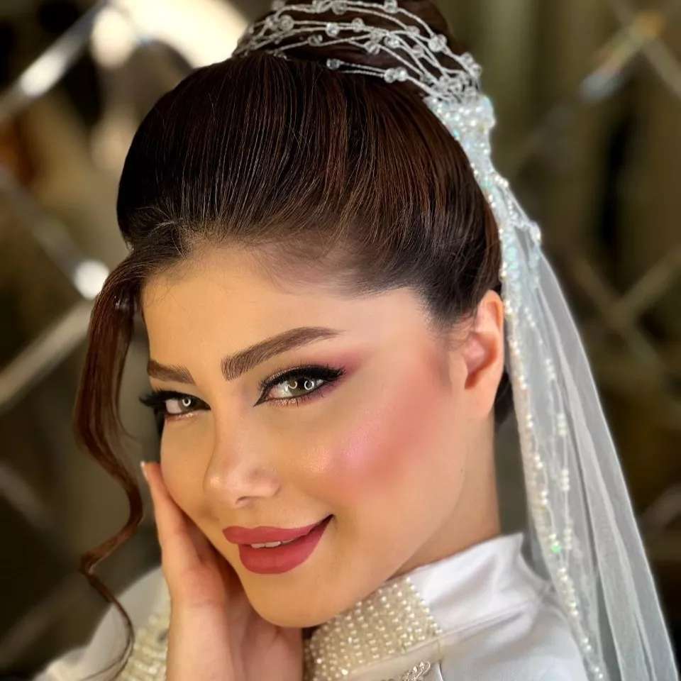 سالن زیبایی هدیه واحدی