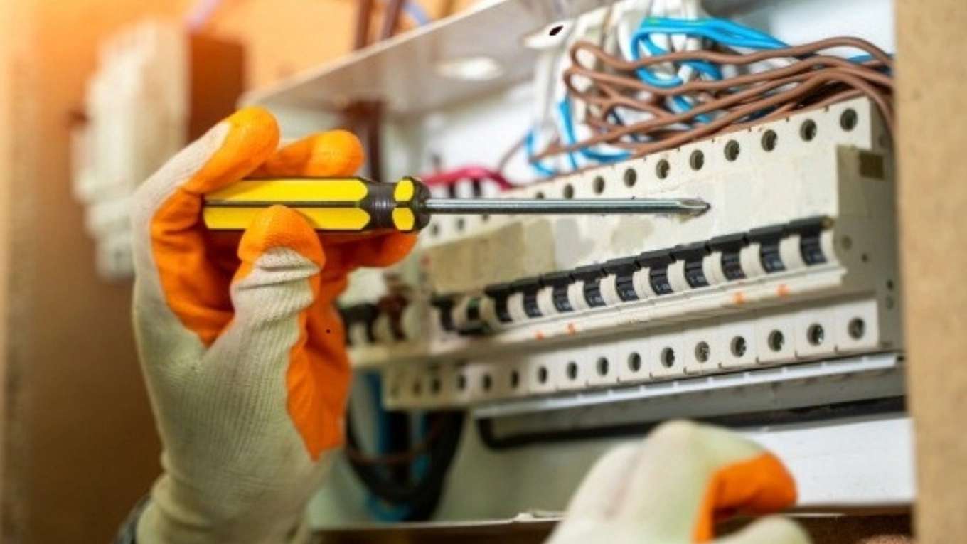خدمات برق نوآور
