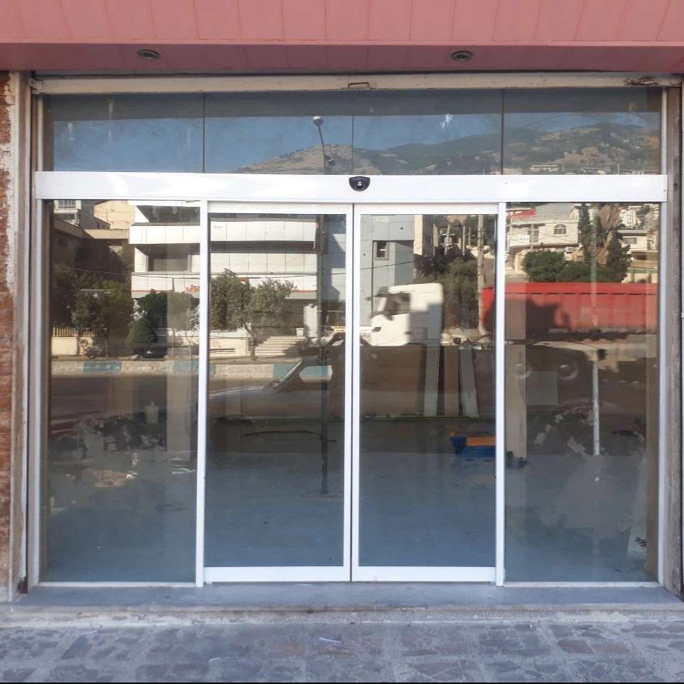 درب اتوماتیک شیشه ای