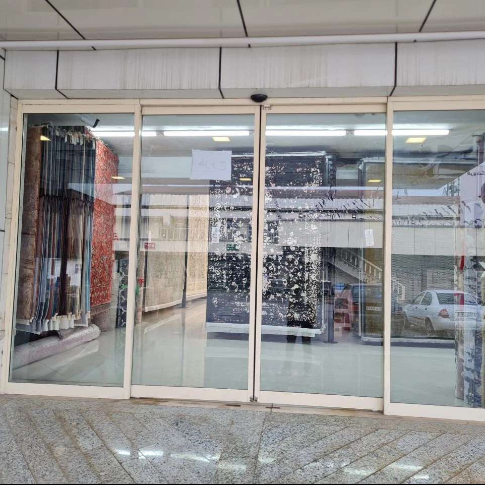 درب اتوماتیک شیشه ای