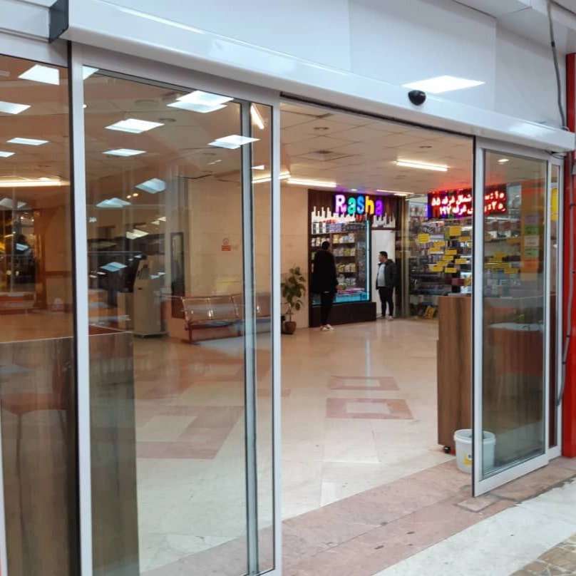درب اتوماتیک شیشه ای