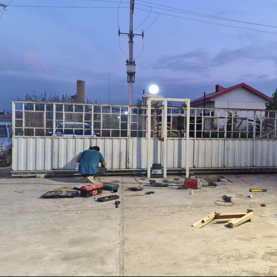 درب اتوماتیک پارکینگی ریلی