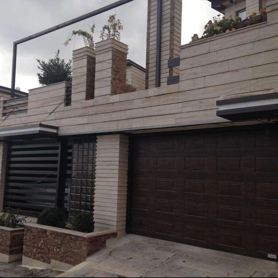 درب اتوماتیک سکشنال