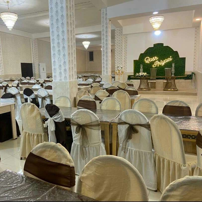 تالار قصر آریایی در رشت