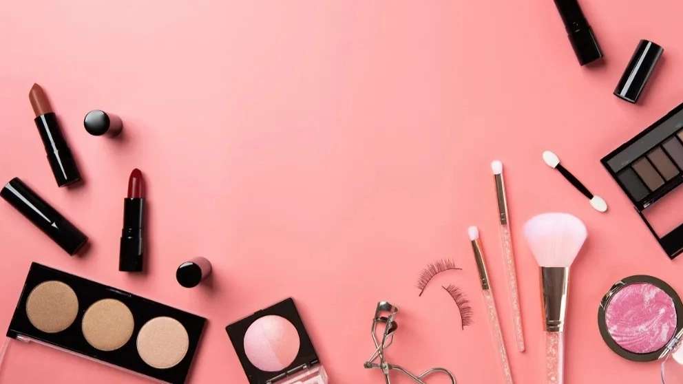 آرایشی و بهداشتی باغفلکی
