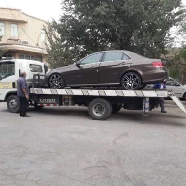 خودروبر و امداد خودرو آتیه سازان سبز در قزوین