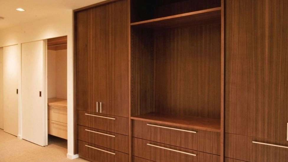 کابینت و کمددیواری پاشایی