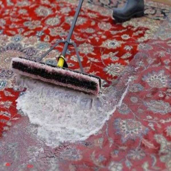 قالیشویی کویر در یزد