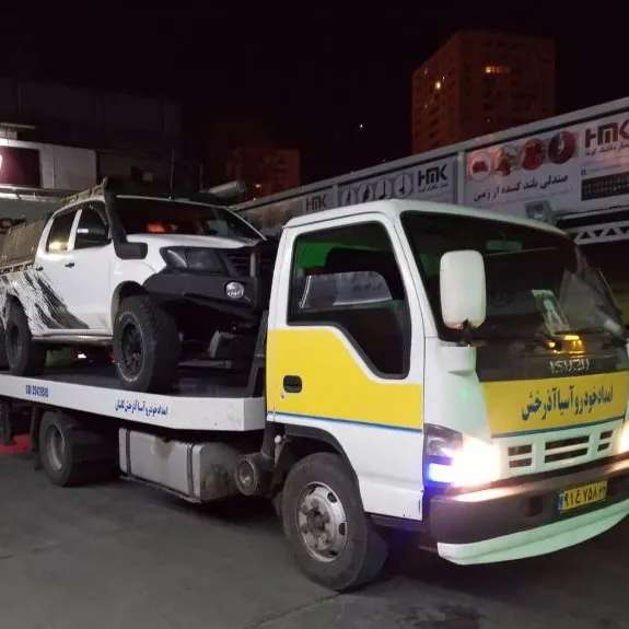 حمل خودرو از اتوبان مجموعه آران بیدگل